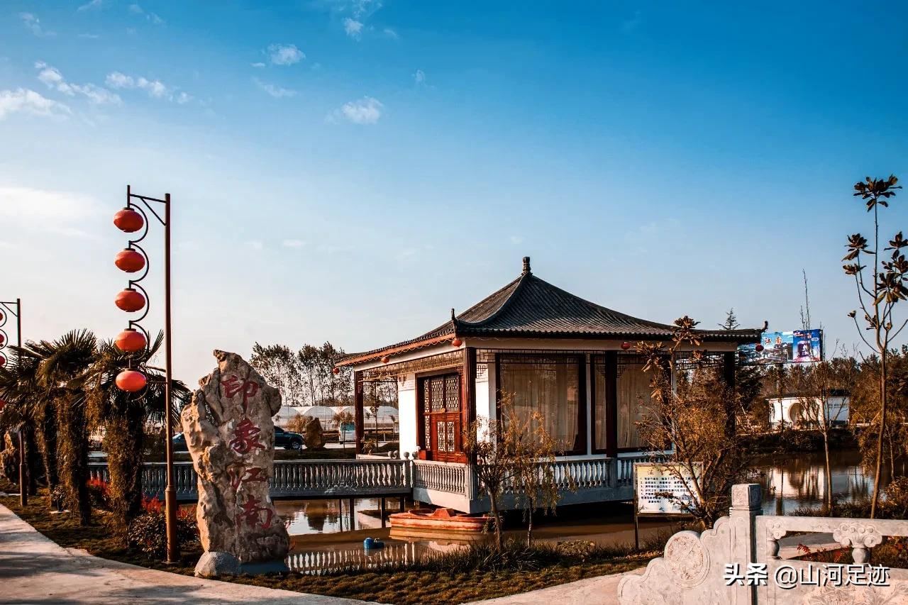 和圣故里，旧称黄湖，为皖地设县最晚的县城之一