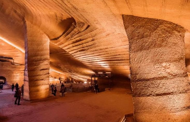 浙江古村水底惊现龙宫,中国神秘水潭龙宫图片