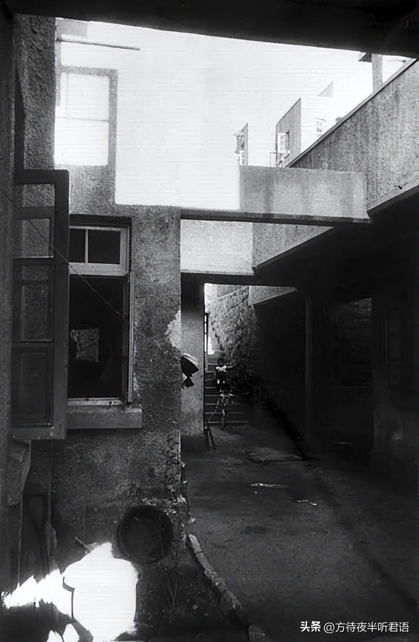 殊异之城：金石声穿过岁月的青岛留影