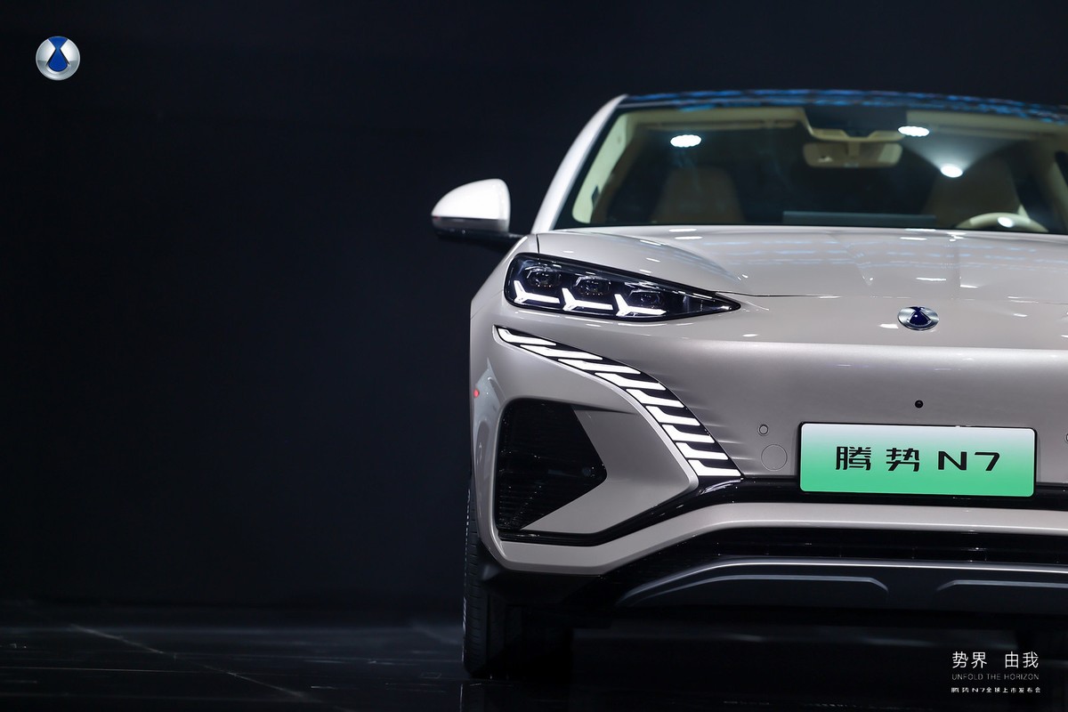 豪华大五座家用suv首选腾势n7,腾势n7不是全系标配空气悬挂