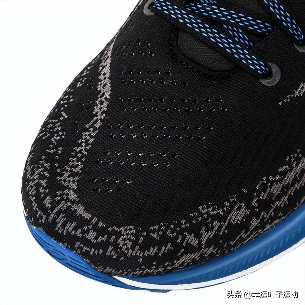 亚瑟士kayano29对比阿迪达斯ub22,亚瑟士kayano28和索康尼飓风23