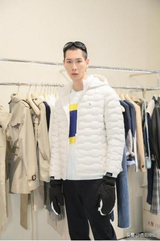 hazzysroyalclub外套,hazzys皇家俱乐部唱歌