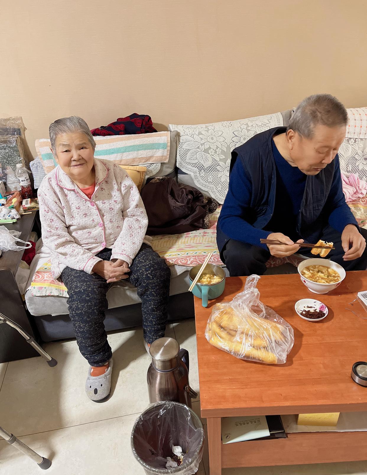 燃气灶一直哒哒哒响怎么修理,掌握一些维修燃气灶的小技巧