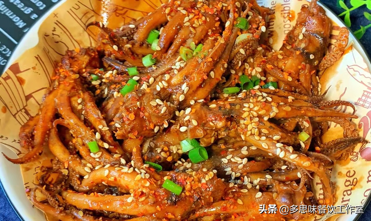 鱿鱼须怎么处理才脆嫩,鱿鱼怎样焯水才能脆嫩