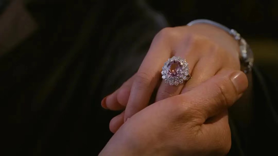 三看《色戒》才明白：汤唯关键时刻背叛组织、放走老易的真实隐情