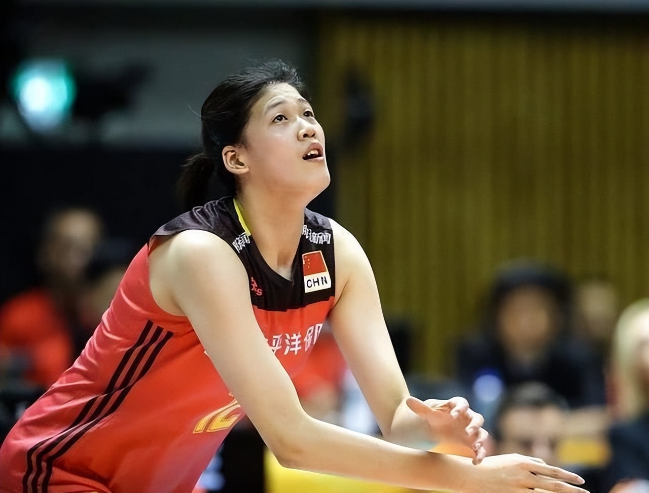 2019女排联赛中国3比2战胜意大利,女排半决赛中国对意大利