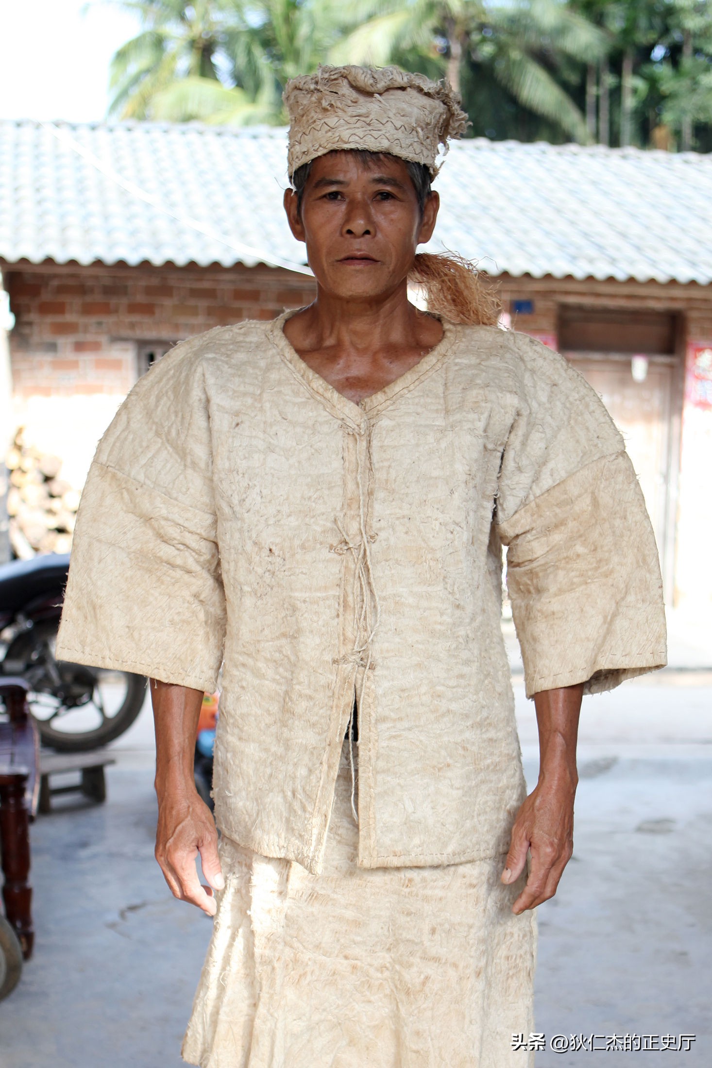 英国殖民时期女人,英国女性各时代穿着