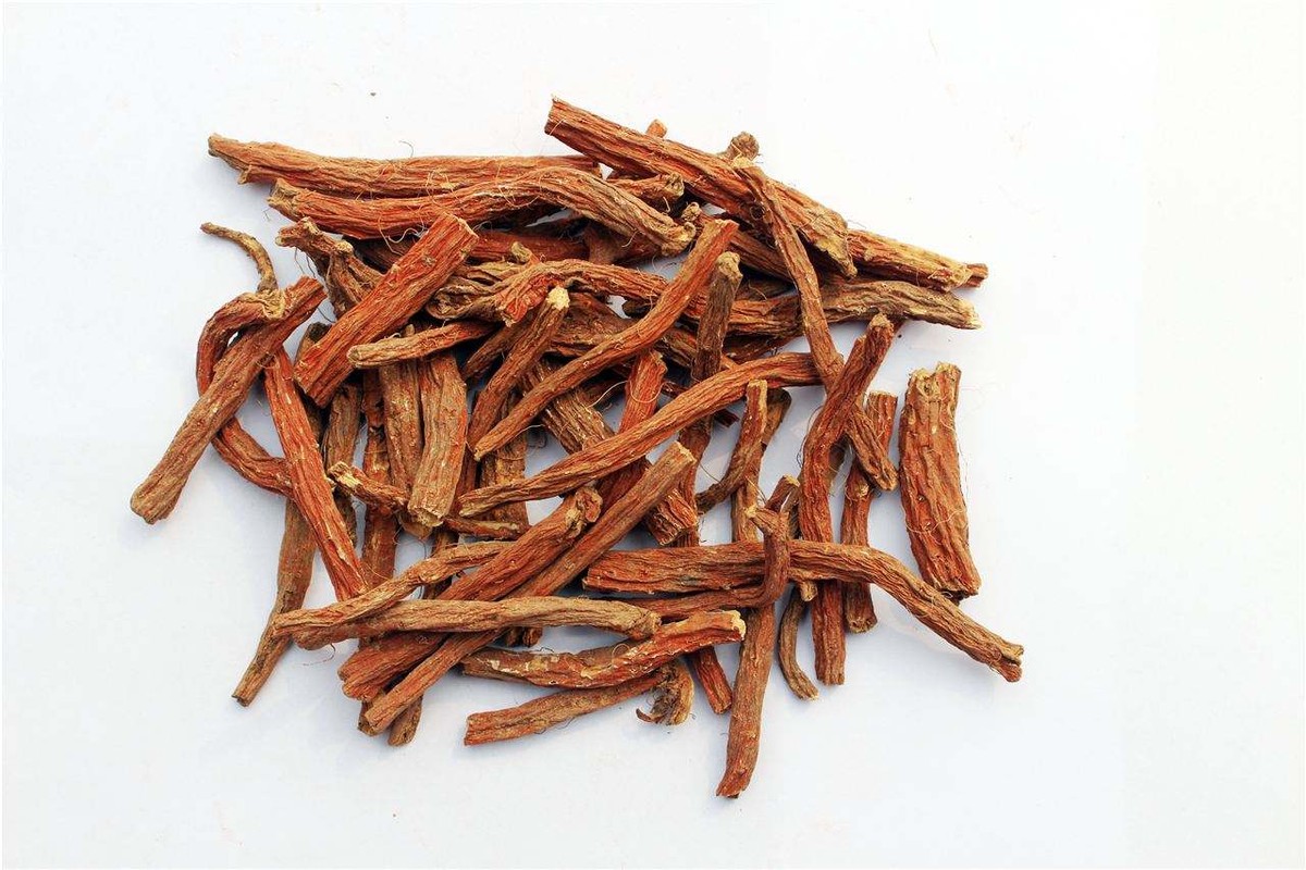 中医治疗冠心病心绞痛验方：五参顺脉汤