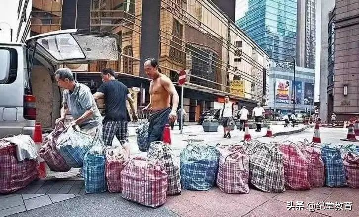 巴黎世家二手垃圾袋,巴黎世家新款包包垃圾袋