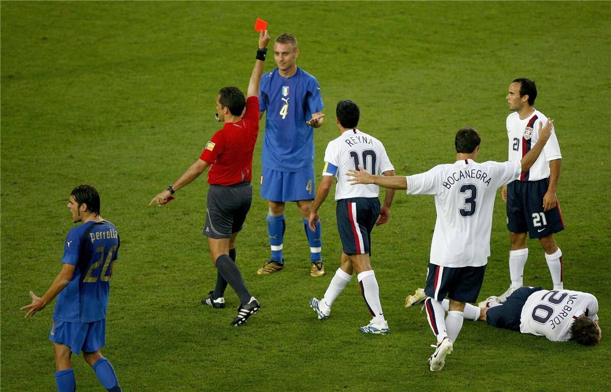 意乙斯帕尔邀请德罗西执教,切尔西新帅首秀