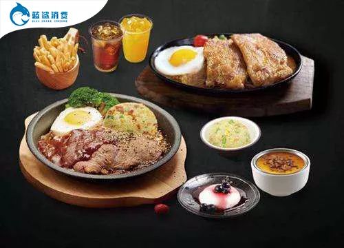 34亿元营收“中国快餐女王”退市6年后冒险再战港交所