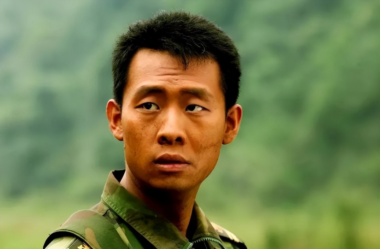 张译几几年结婚的,张译为何娶大6岁二婚妻子