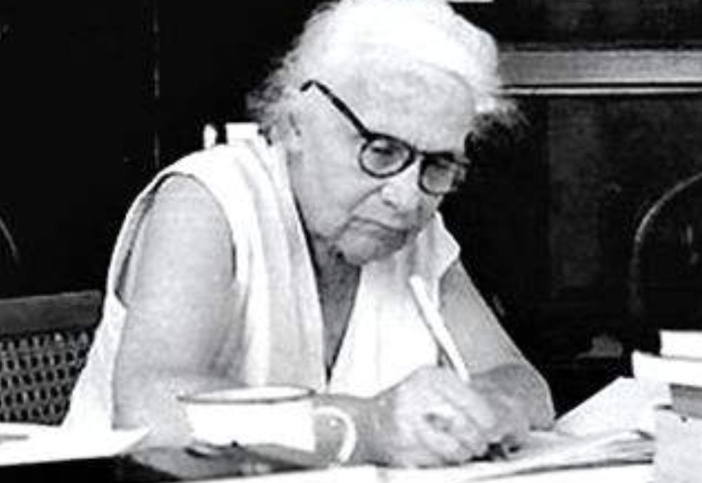 娶中国女演员，奋斗16年终入中国籍的沙博理，直言：我的根在中国