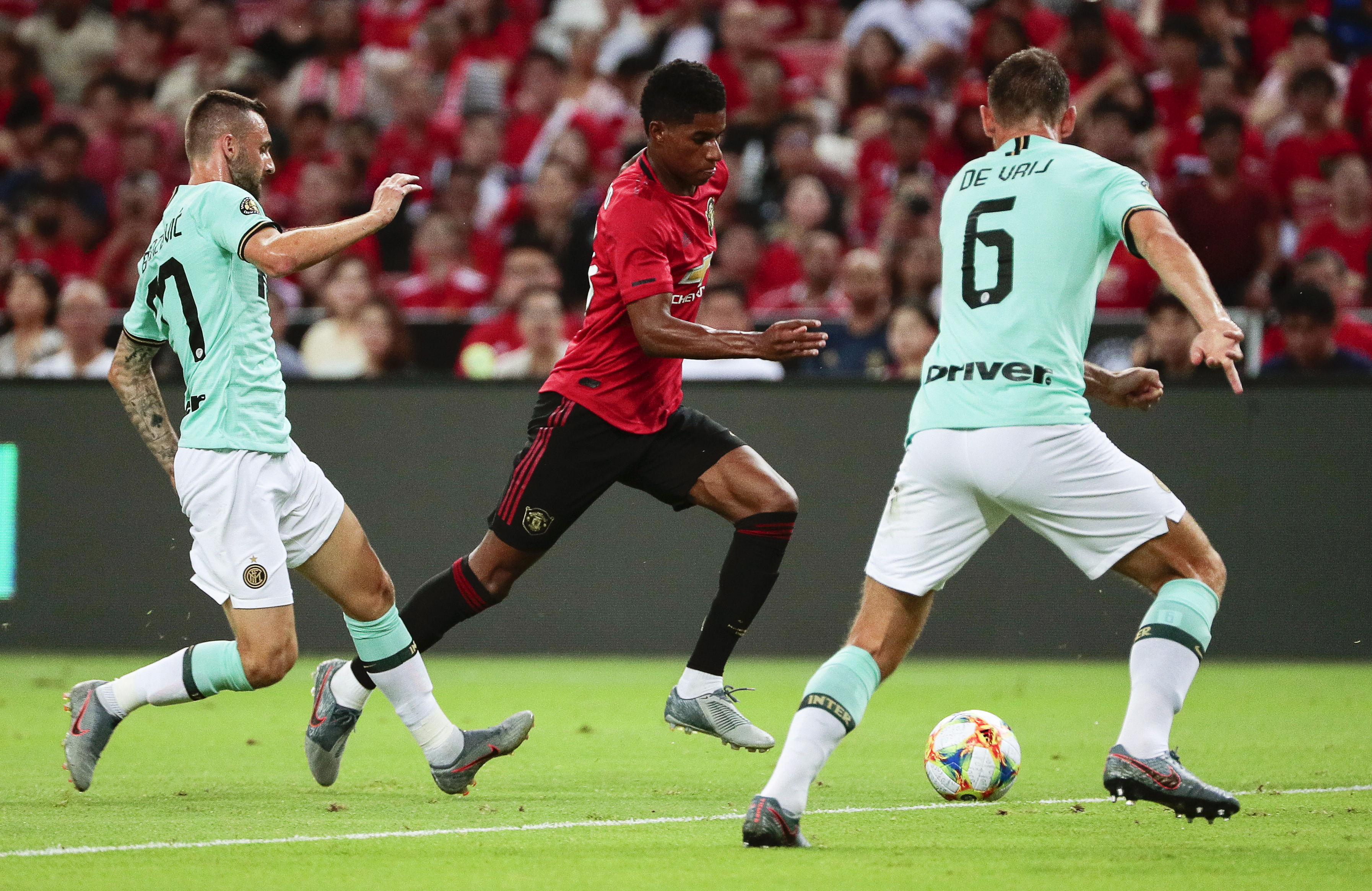 巴萨签约22岁巴西天才,巴萨签约梅西到2021年