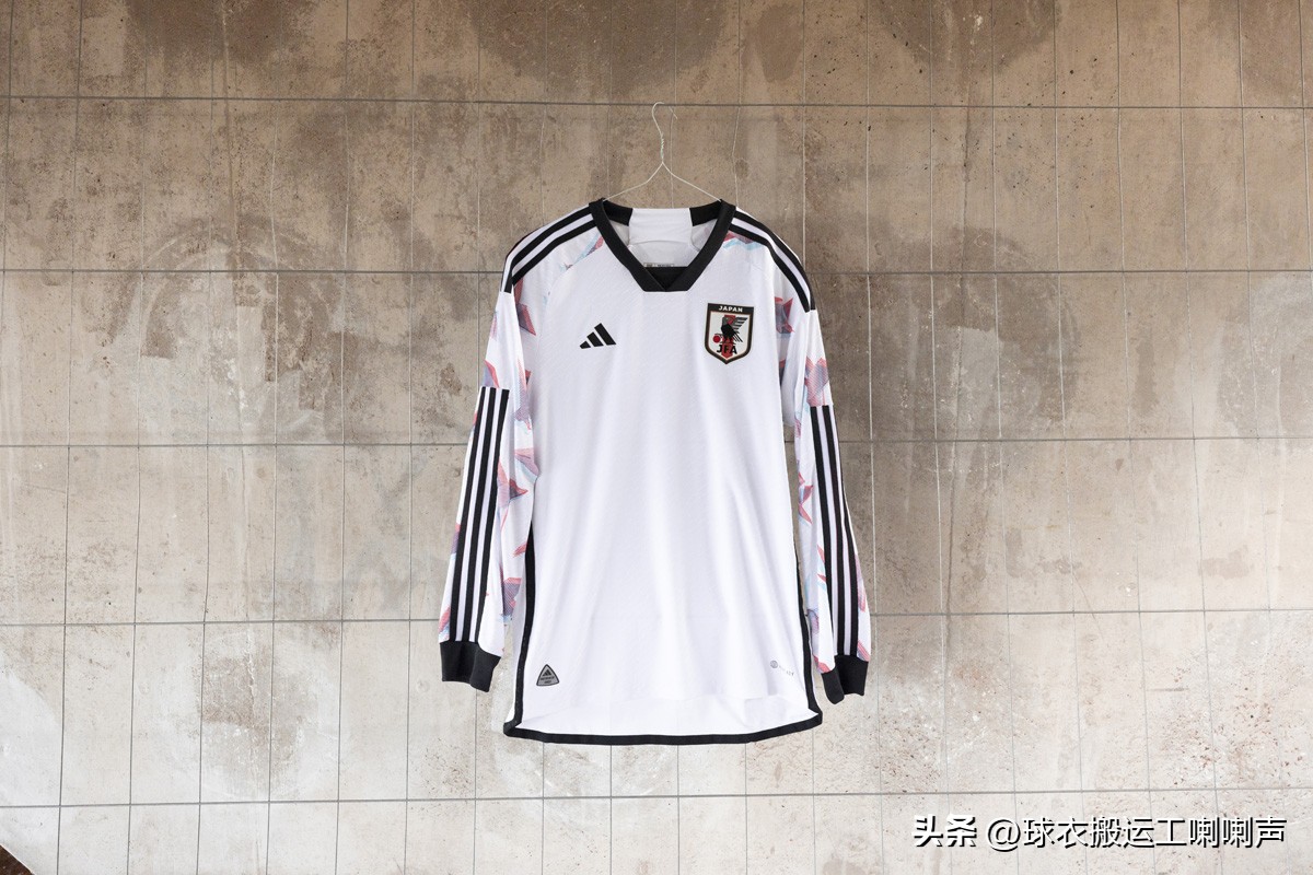 日本国家队历届球衣,2022世界杯预选赛日本