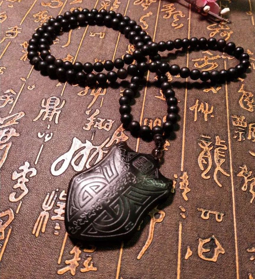 哪种手串更容易上包浆,有的手串有股臭味