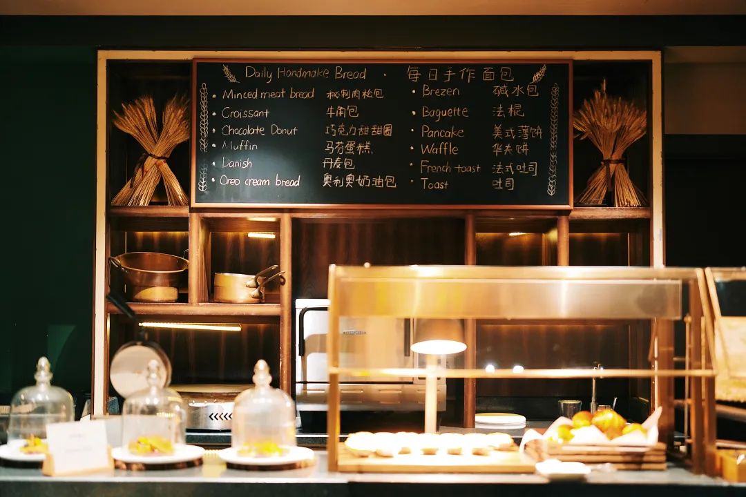 三亚必吃的酒店,三亚酒店亲子游必住酒店