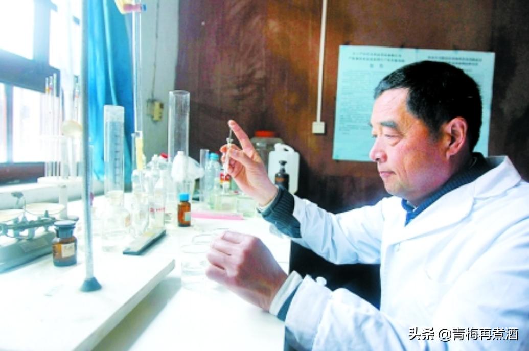 茅台五粮液就不勾兑？勾兑酒只知老村长？勾兑为何让人看不起？