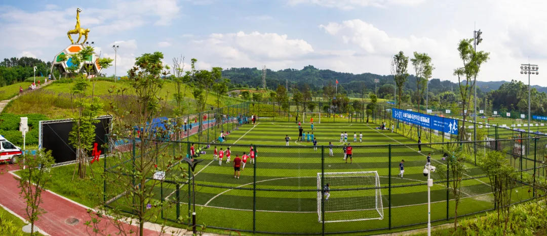 内江市足球场地,内江绿茵青训