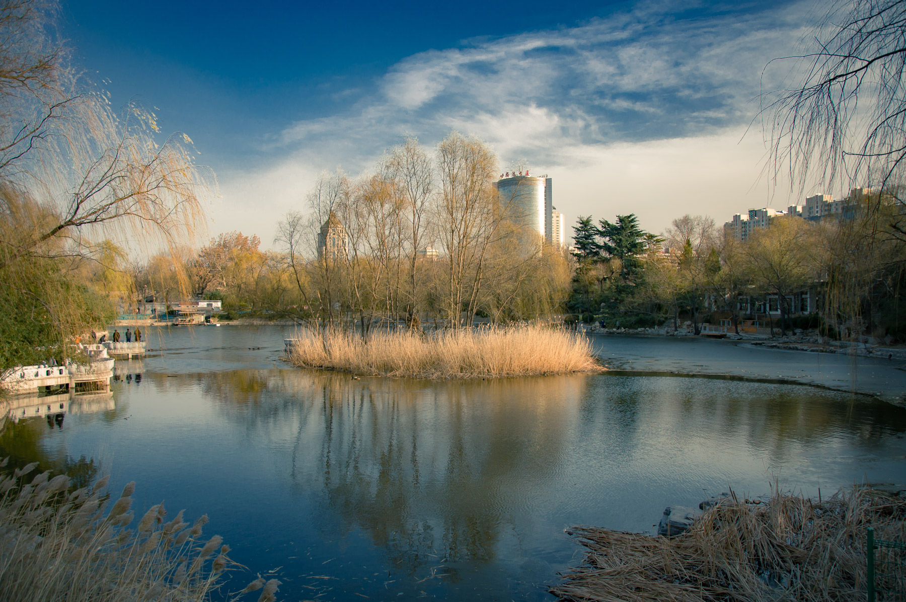什么是raw格式和jpg格式,什么是raw格式拍摄