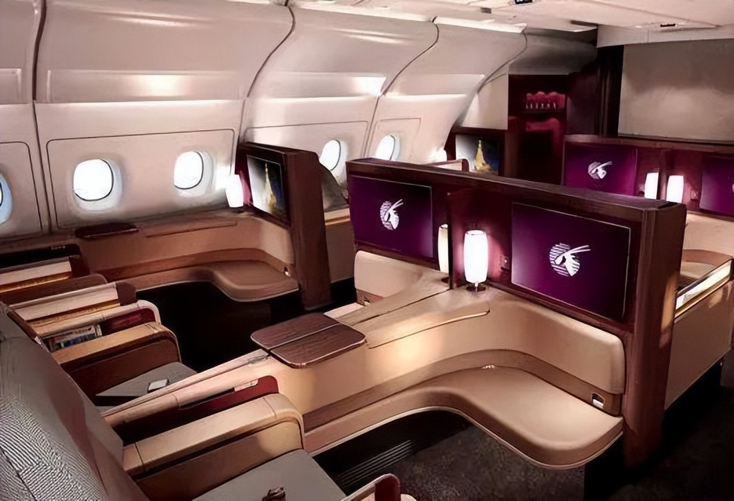 卡塔尔世界杯投入2000亿谁赚了,卡塔尔为世界杯花费多少钱