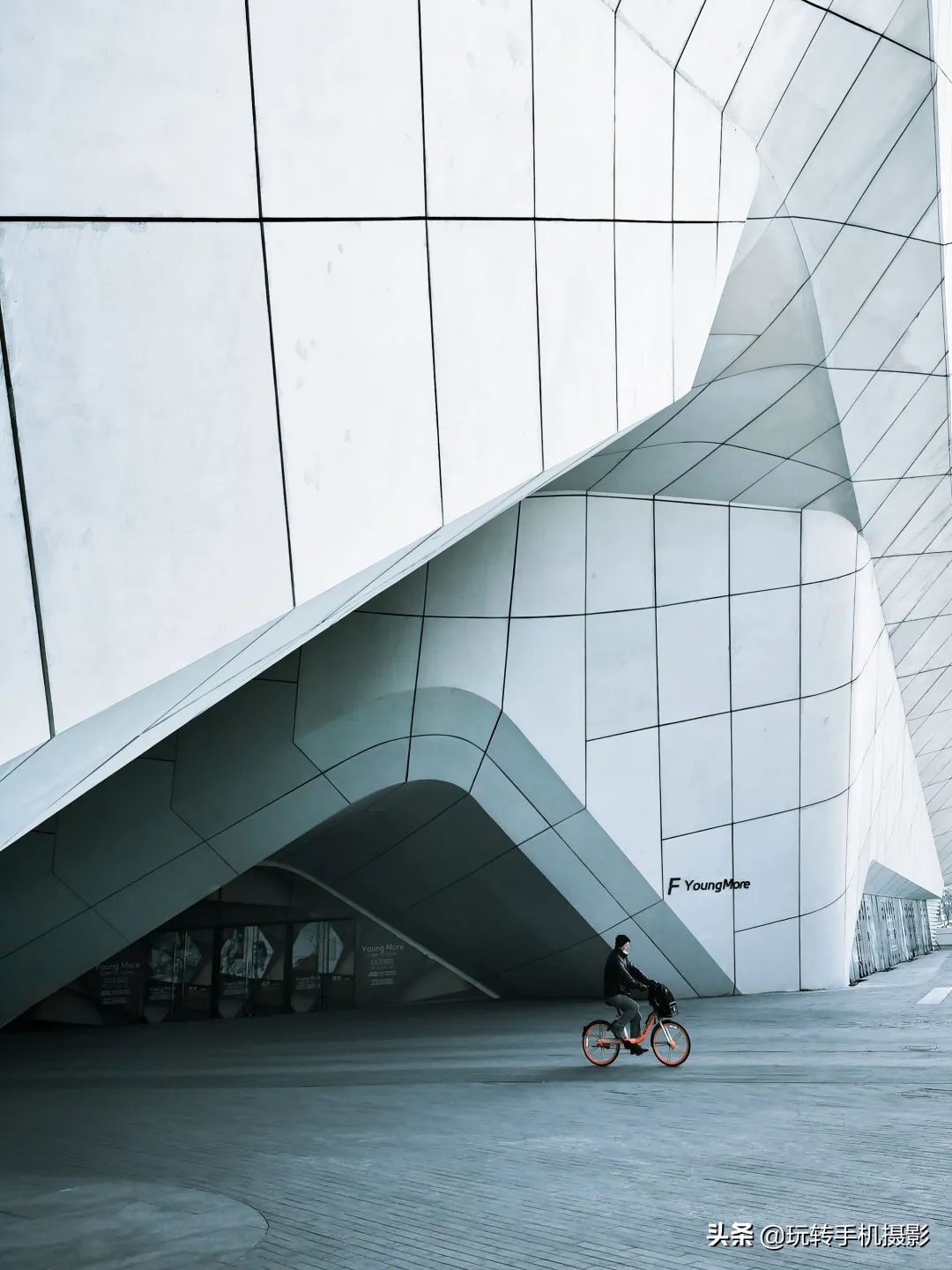 手机单反镜头有用吗,手机镜头跟单反有何区别