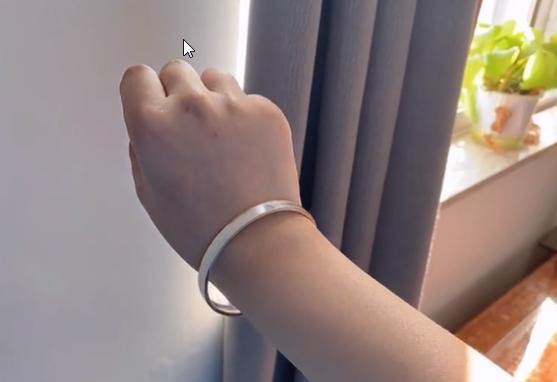 钢铁直男给女友买礼物,钢铁直男应该送女友什么礼物