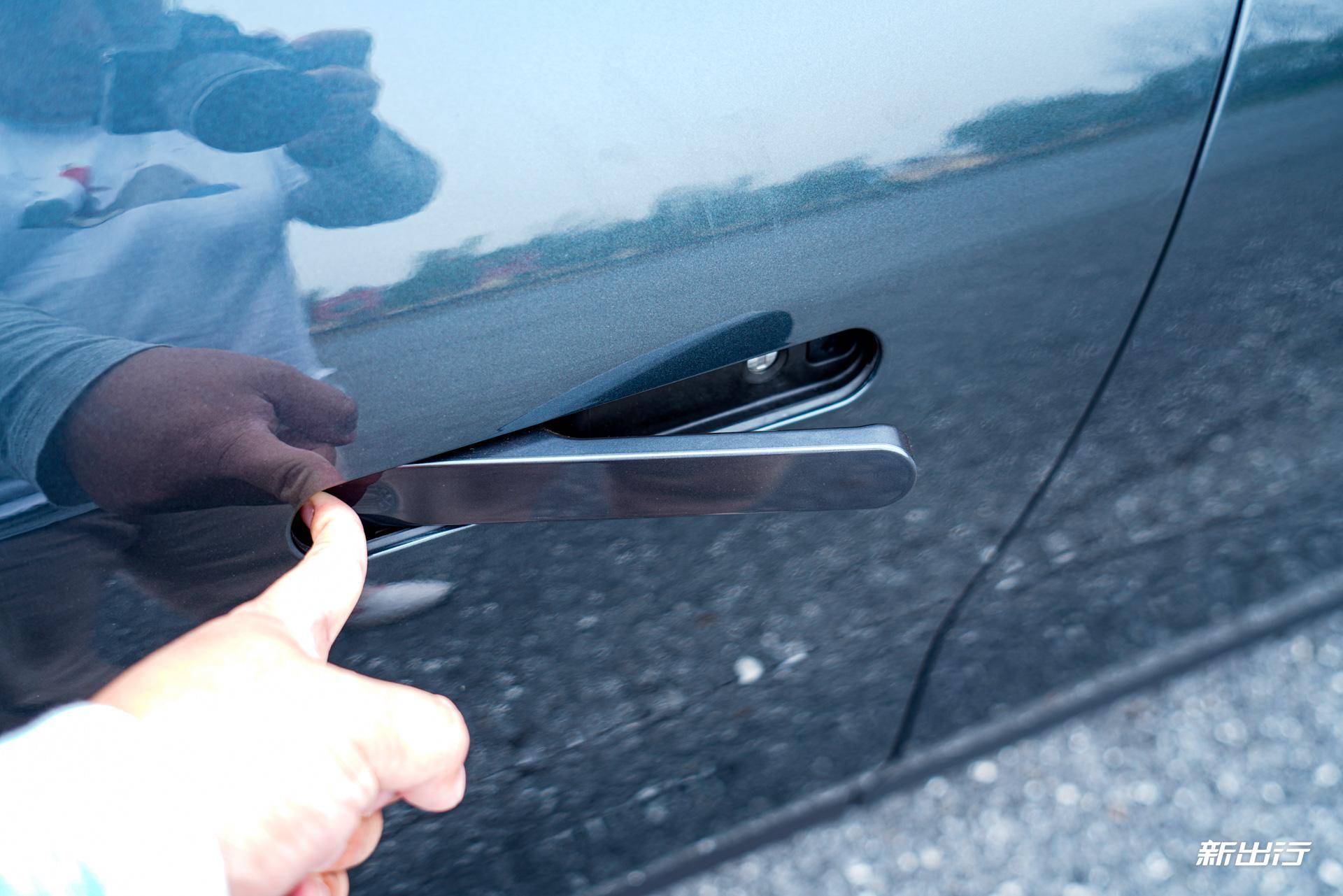 15万的中型SUV体验如何？静态实拍零跑23款C11