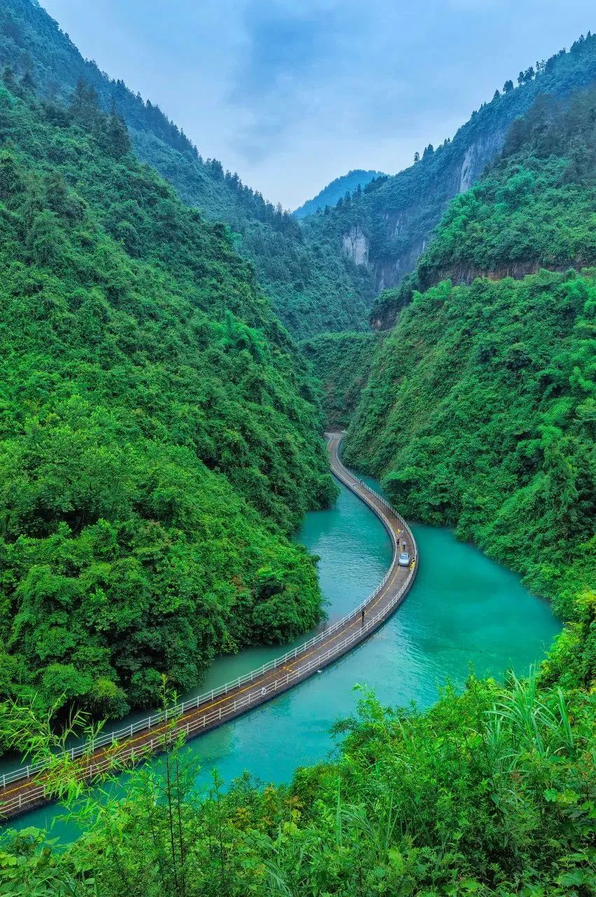 湖北恩施夏季热吗,湖北恩施人间仙境图片