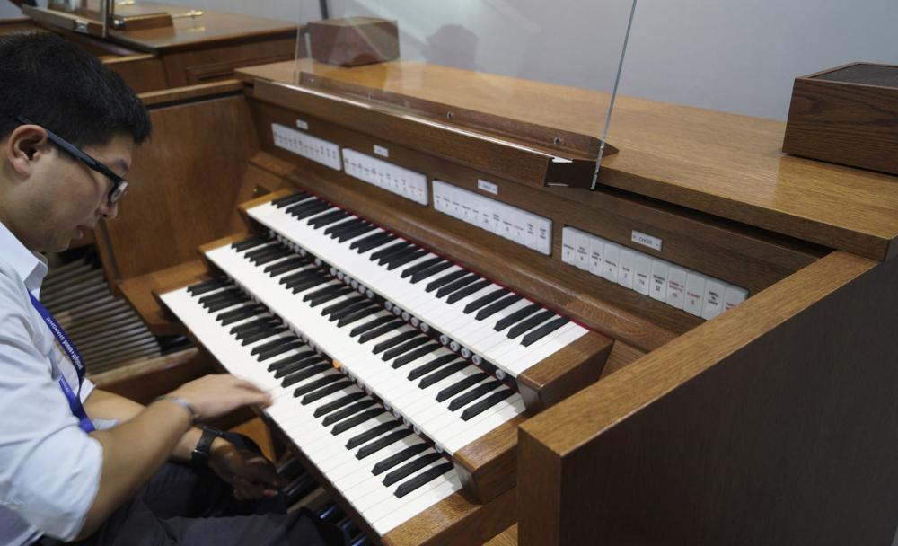 电子管风琴技巧和训练,电子管风琴教学