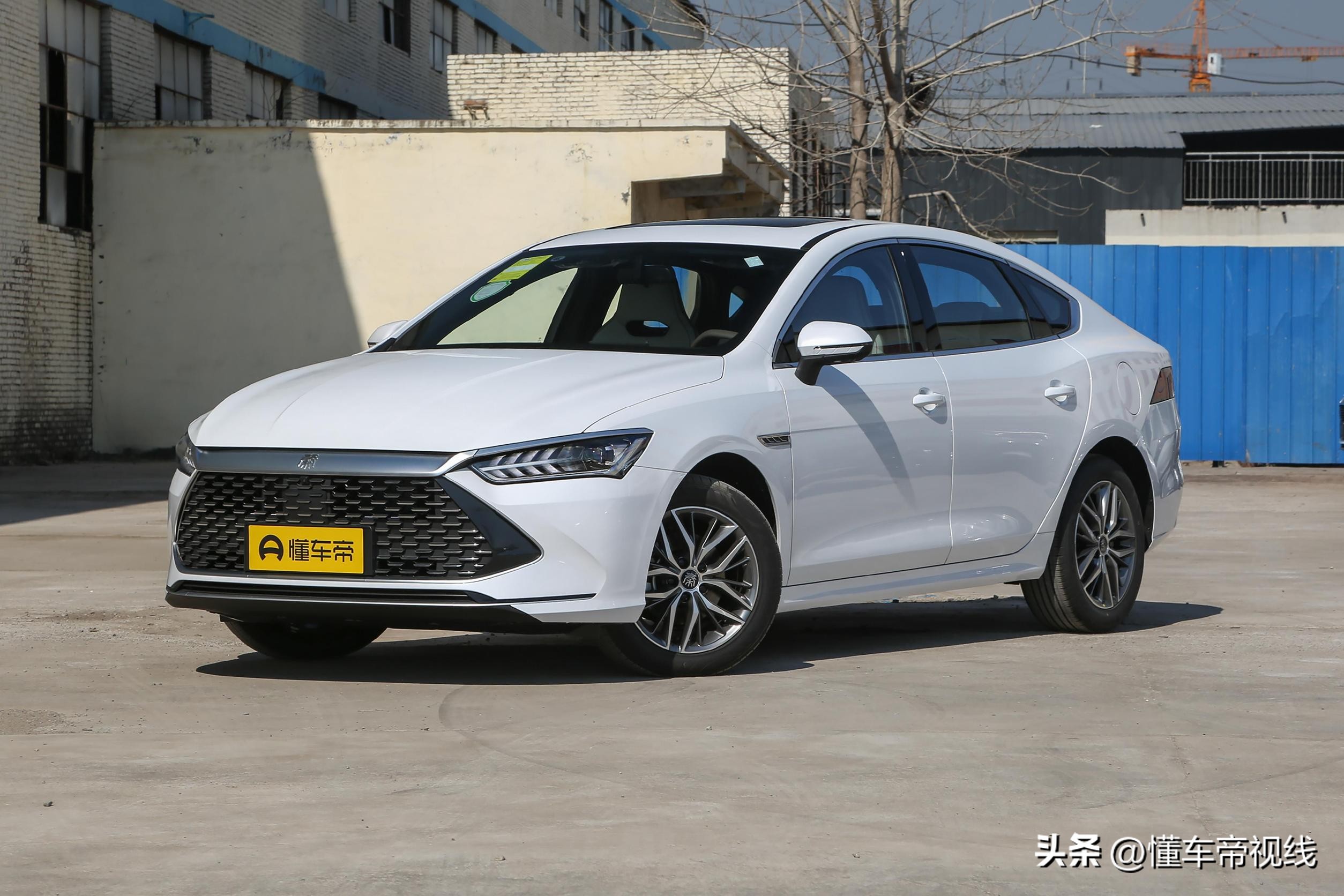 特斯拉modelyperformance,2022特斯拉modely1000公里续航