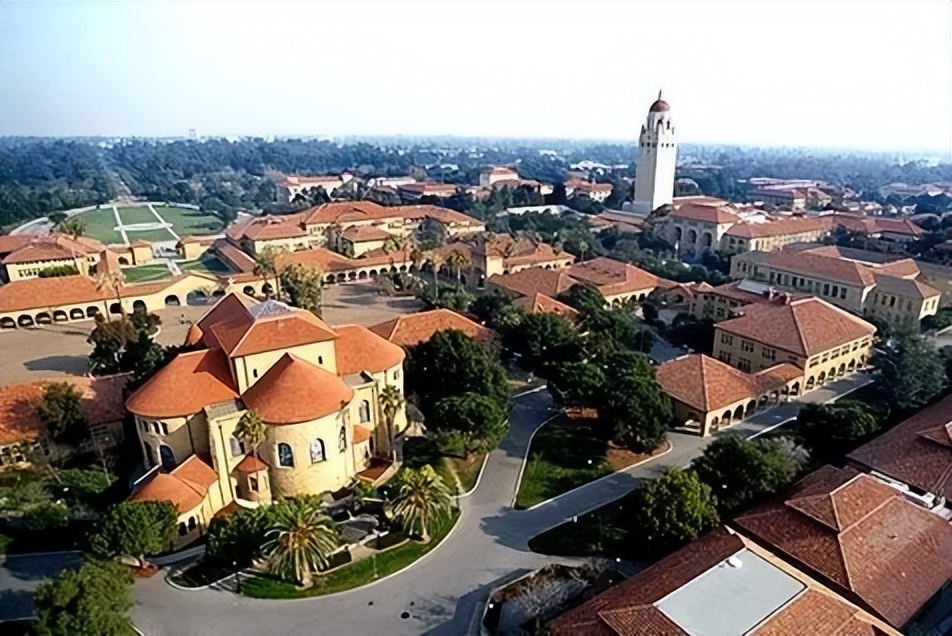 波莫纳学院深度解析,美国波莫纳学院