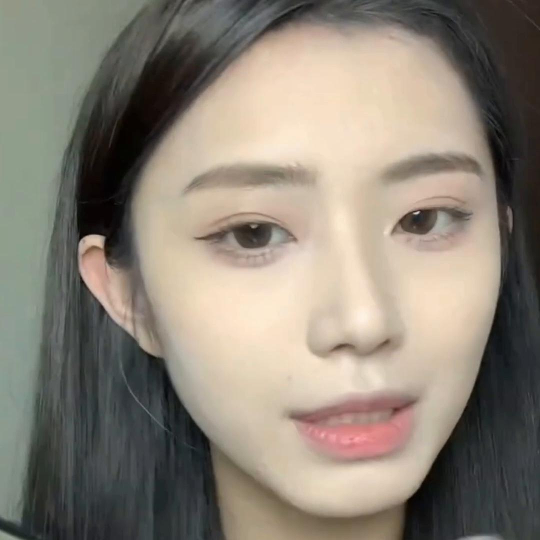 眼妆新手初学眼妆教程,适合新手小白的眼妆画法