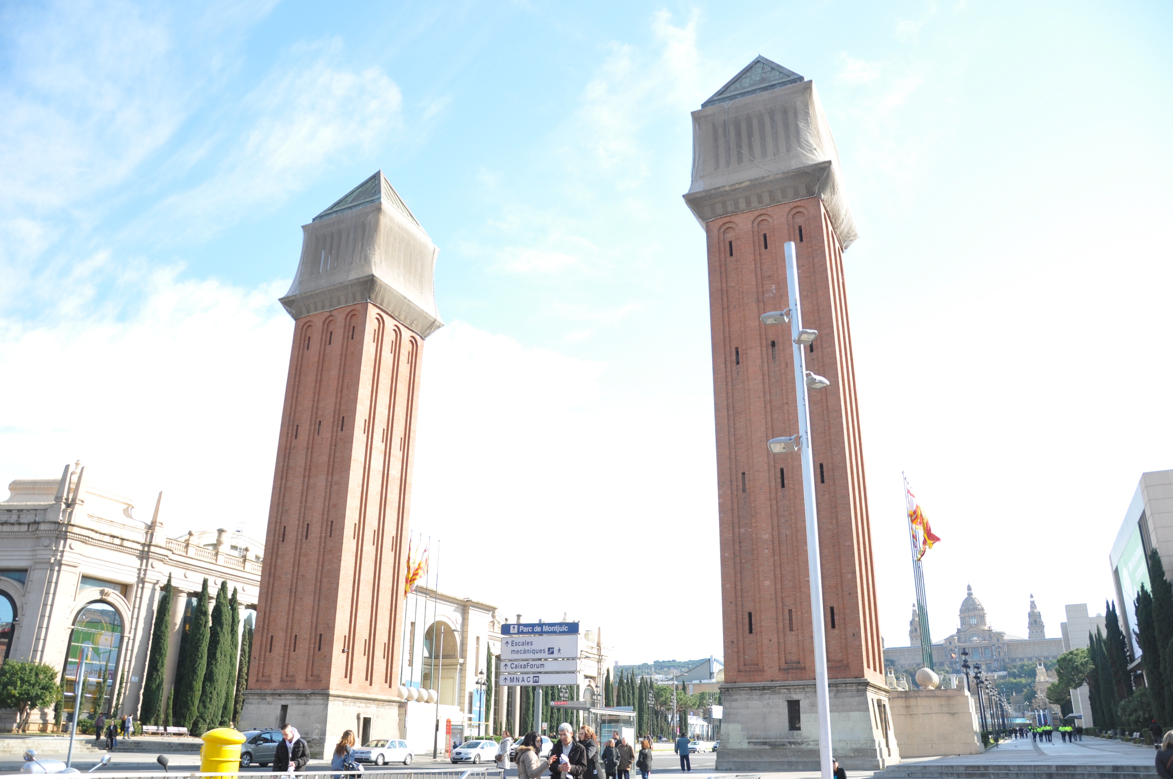 巴塞罗那圣家堂高迪,巴塞罗那高迪的作品