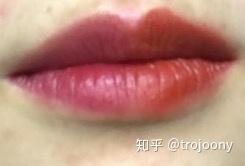 哪个口红比较显白适合黄黑皮,什么口红显白又滋润又持久