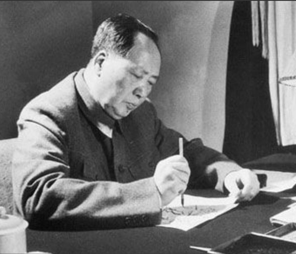 毛主席烟瘾很大，他抽的烟有什么特别之处？是时候说清真实情况了