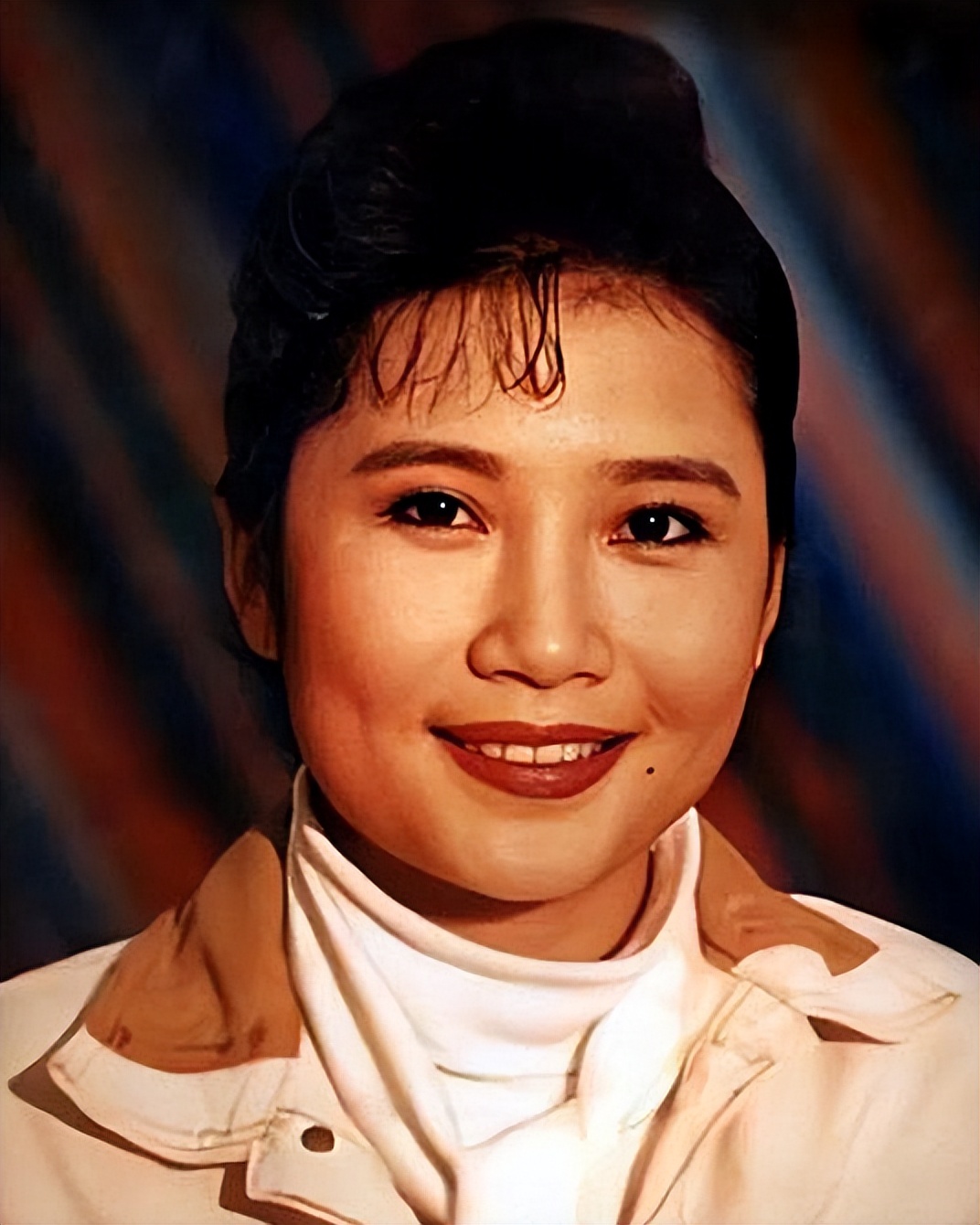 歌手李娜出家后的生活,歌手李娜出家后近况