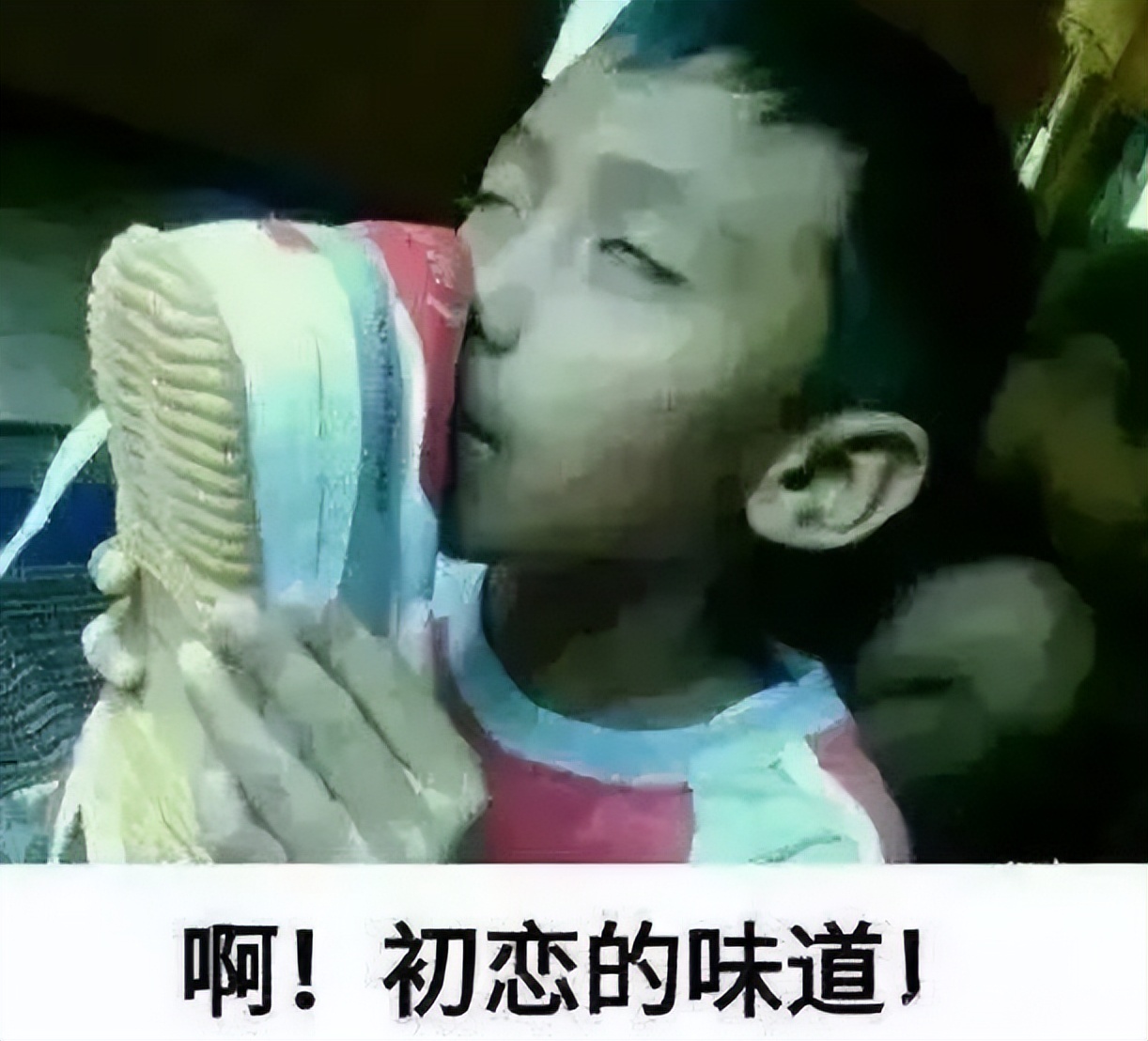 女生穿袜子为什么要抬脚掌,为什么有些女生喜欢穿踩脚袜