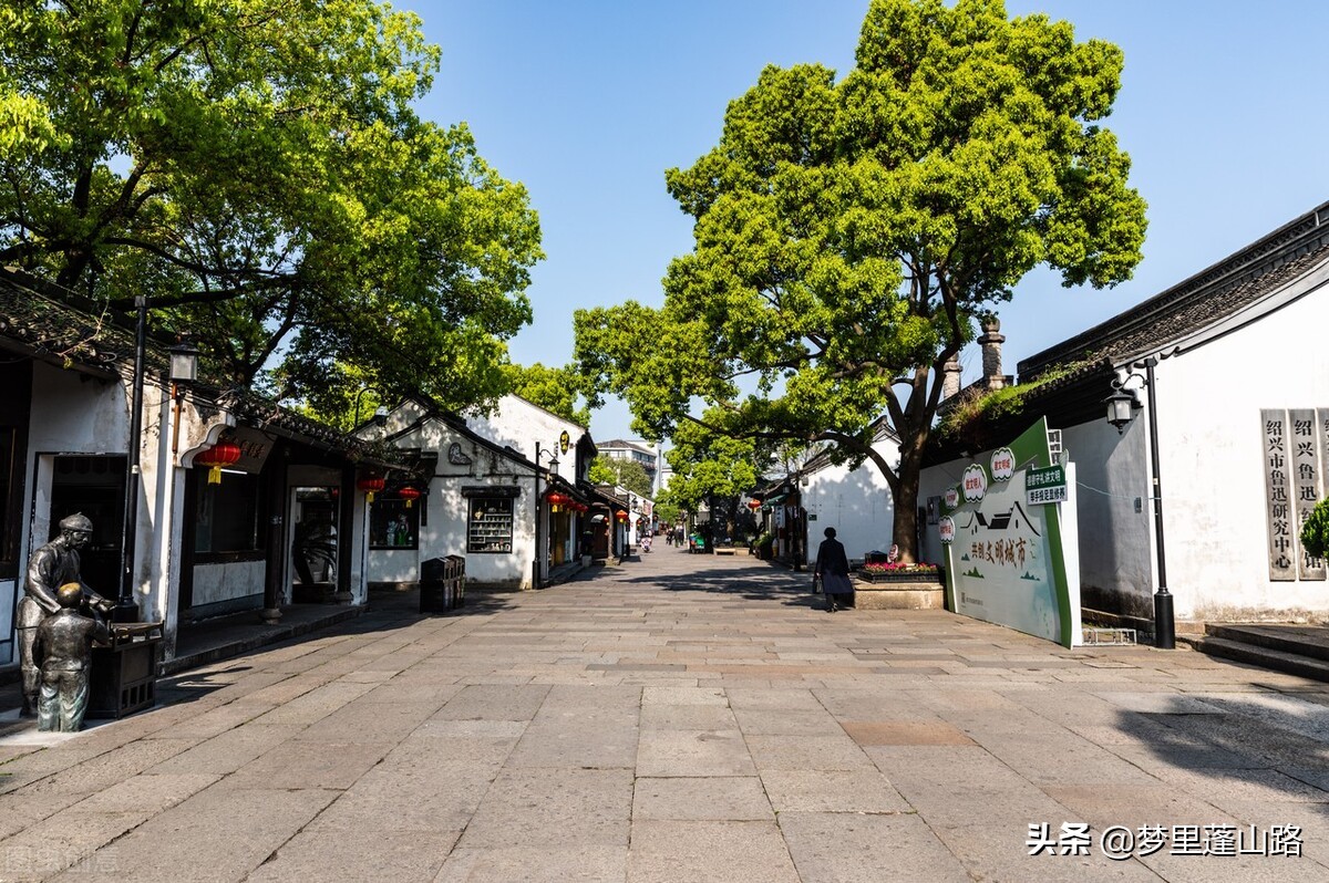 周家可以容纳不守妇道的衍太太，却容不下误入歧途的鲁迅表妹