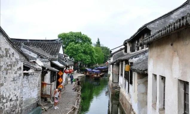 去苏州打工好还是厦门好,去苏州打工好还是在深圳好