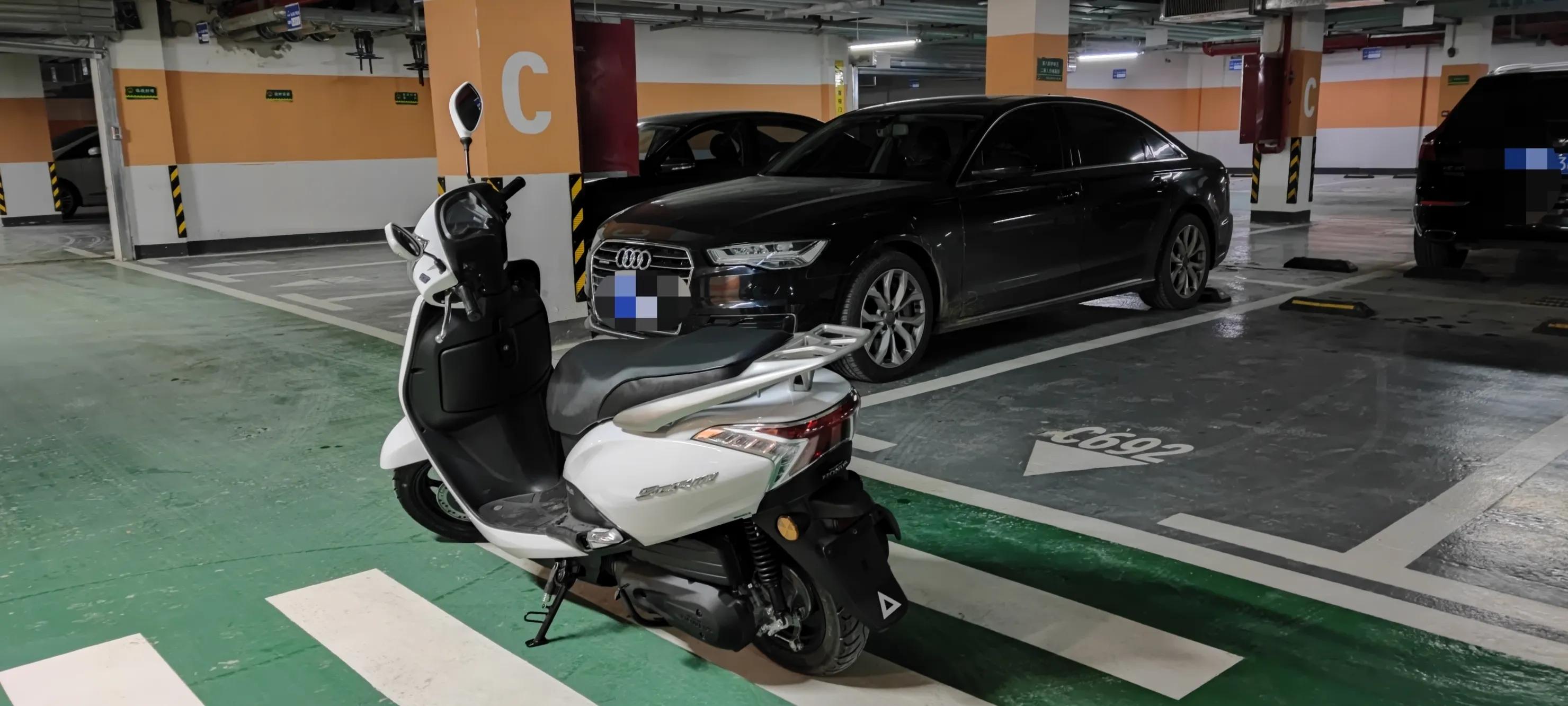 五羊本田佳御旅行视频,老年代步车五羊