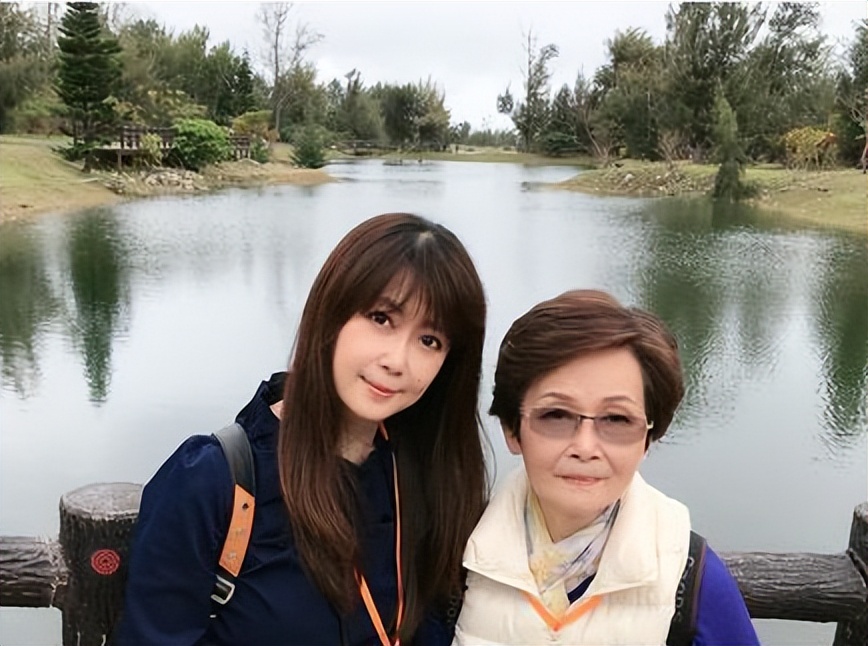 孟庭苇离婚原因有哪些,孟庭苇离婚后生活