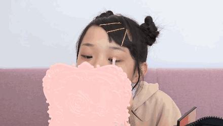 贝克汉姆和八岁女儿,贝克汉姆女儿小时候不走路