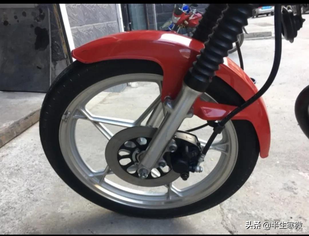 男人的梦想一代神车铃木王,男人的梦想奔驰轿车