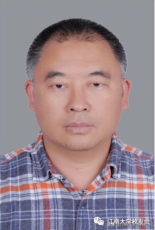 创“唯一”成果，获*党**中央、国务院表彰！这8位董事长来自同所江苏名校！