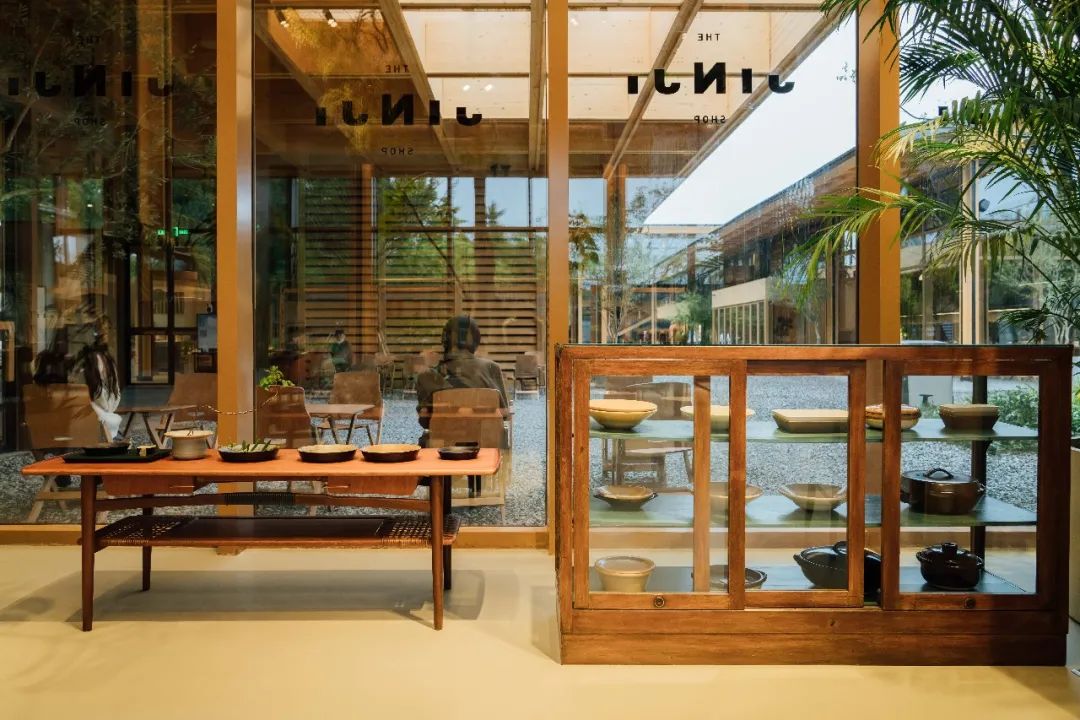 JINJISHOP：挖掘世界好物的生活买手