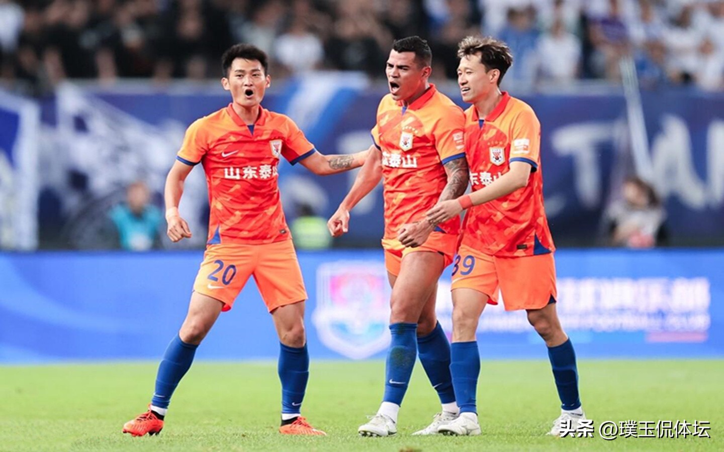 中超揭幕战泰山vs亚泰崔康熙,中超山东泰山vs天津津门虎冲突