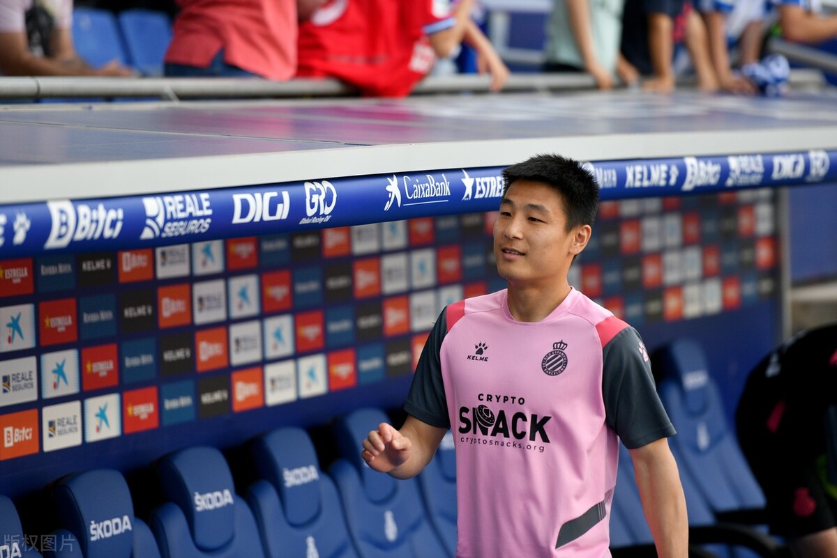 武磊海港队薪资,武磊海港年薪多少钱