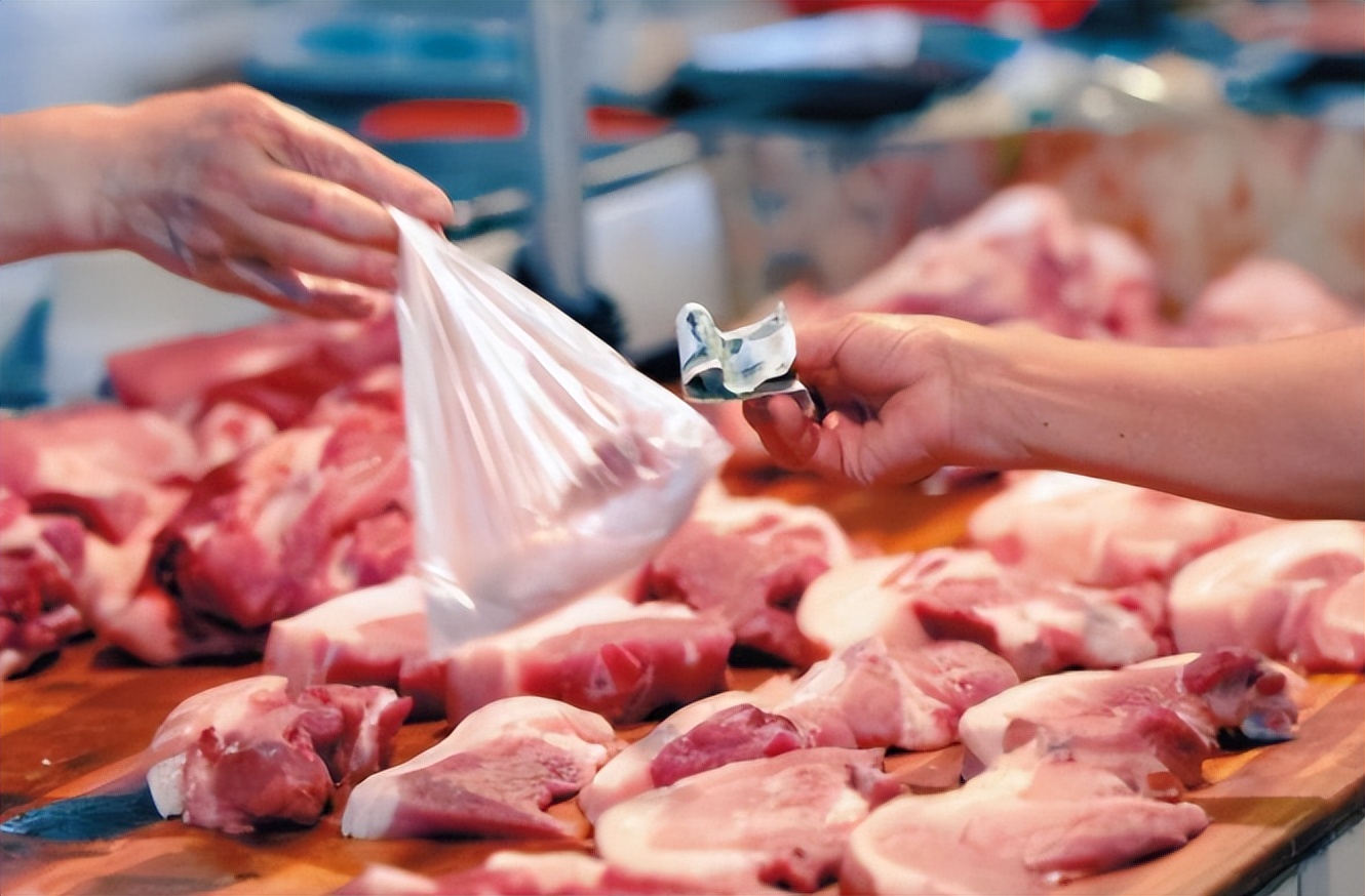 看了致富经破产的人,养殖亏得倾家荡产后改行翻身案例