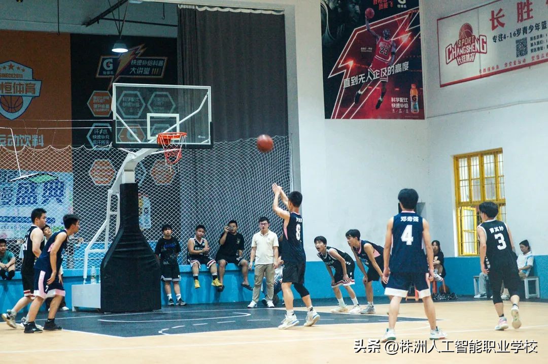 杩愬姩涓嶆姝ュ仴搴蜂笉鏁e満,杩愬姩涓嶆姝ュ鏂楁棤姝㈠